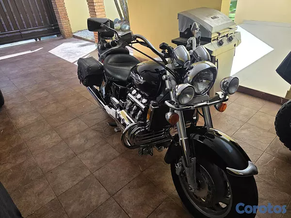motores y pasolas - Honda Valkyrie 1500CT 2