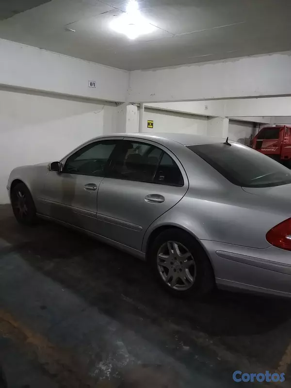carros - 🚗 **Mercedes-Benz 2003 14