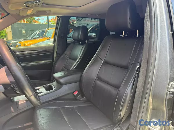 jeepetas y camionetas - Jeep Grand Cherokee 2011 6