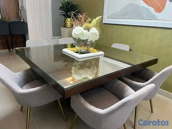 muebles y colchones - Comedor fino de 6, dos sofá un grande y un mediano con su mesa de centro.
 4