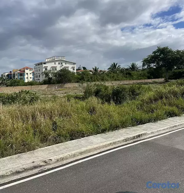 solares y terrenos - Bayahibe - Terreno en venta de 1,037 m2 5