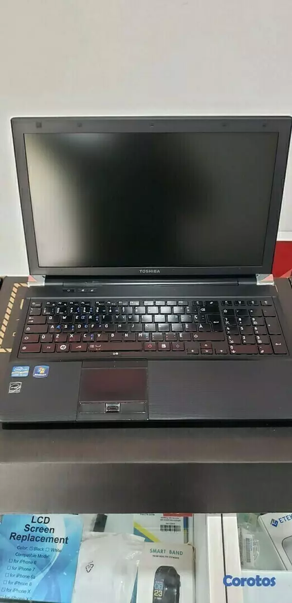computadoras y laptops - Laptops varias. Toshiba, Dell, Fujitsu 6
