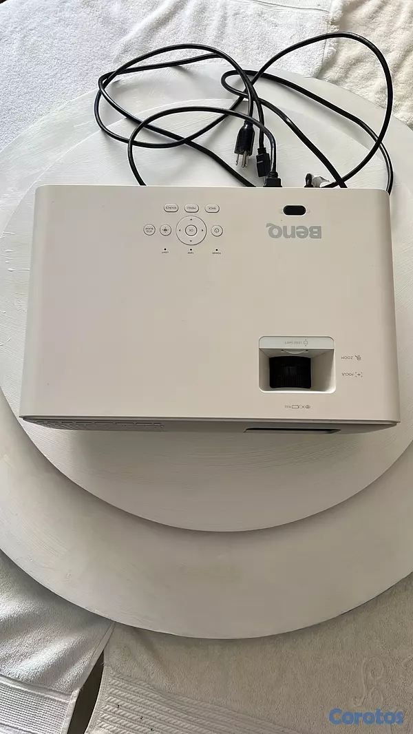 camaras y audio - Proyector para presentar proyectos, o ver películas en pantalla grande 2
