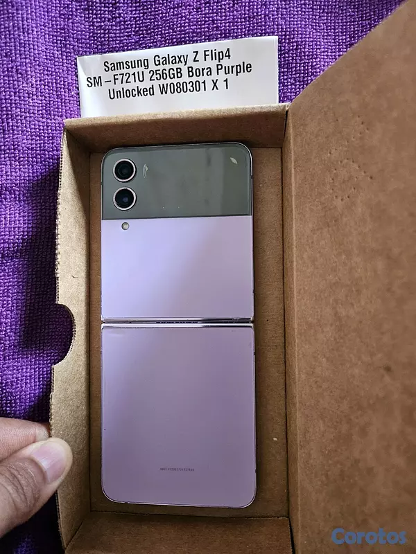celulares y tabletas - Samsung galaxy flip 4 de 256gb morado desbloqueado en muy buenas condiciones  2