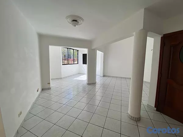 casas - Casa de alquiler en alameda 8