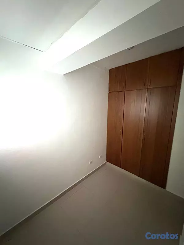 apartamentos - Apartamento en alquiler de 2  Habitaciones en Rena 8