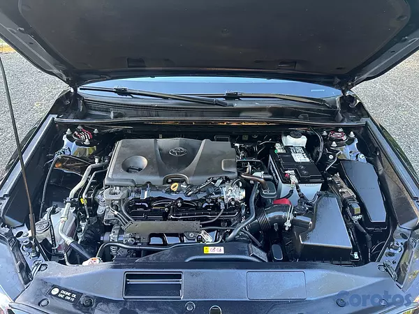 carros - Toyota Camry SE 2023 4x4 4