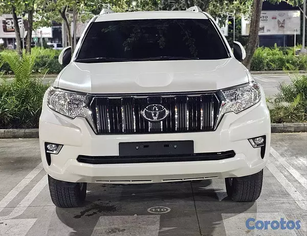 jeepetas y camionetas - Toyota Prado TXL 2019  4