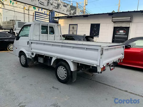 otros vehiculos - MAZDA BONGO 2020 5