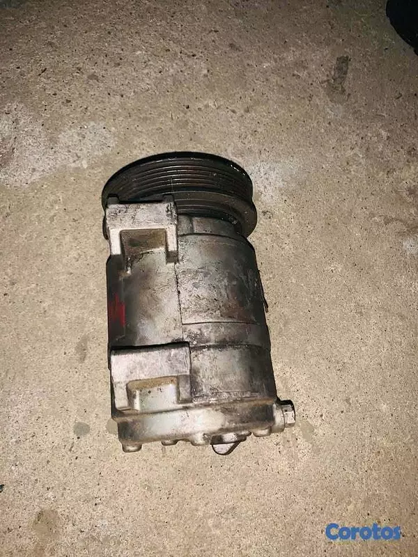 repuestos - 🚗 Vendo Compresor de Aire para Mazda 2010  Usado,  2