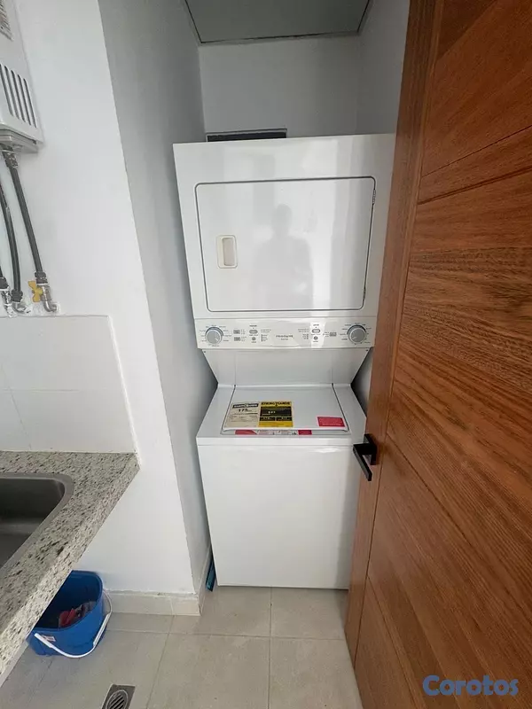 apartamentos - Los cacicazgos piso 8 con 1 habitación 2 baños, sala,comedor, balcón, 78 metros, 2