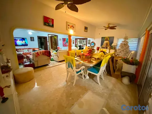casas - vendo casa la castellana dos niveles 4 habitaciones jardín family terraza star  14
