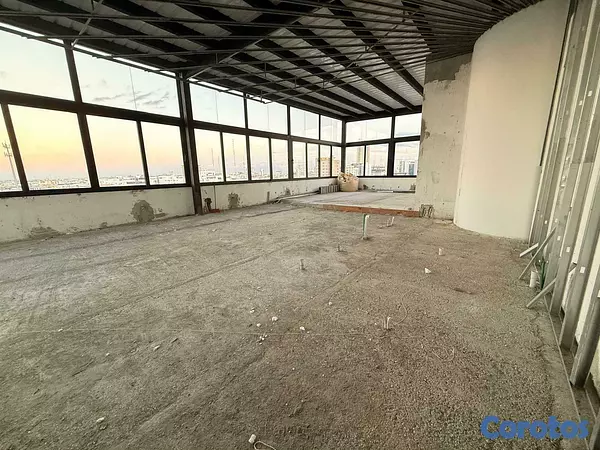 oficinas y locales comerciales - local de Oficina Corporativa en Piantini pisos 11  7