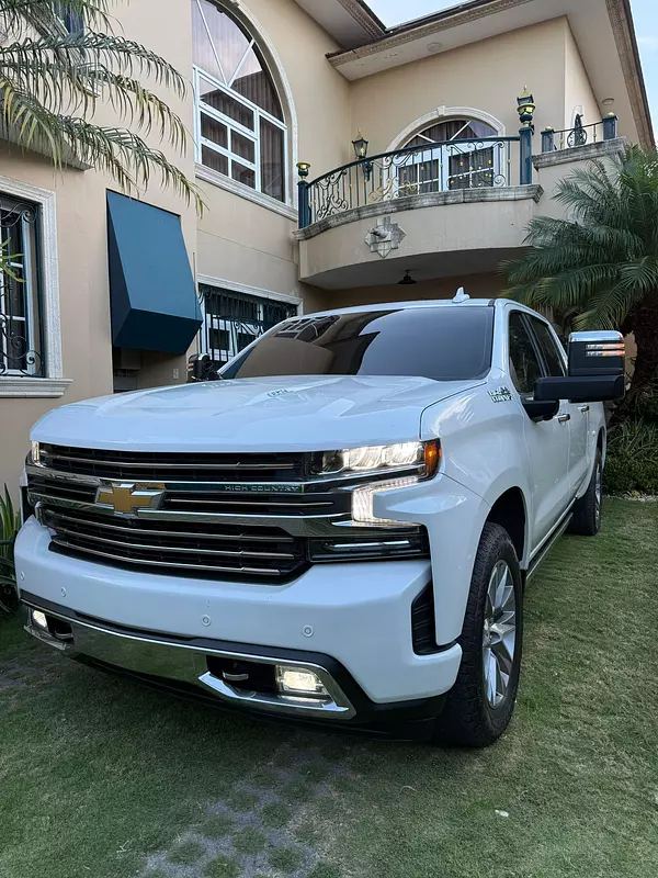 jeepetas y camionetas - chevolet silverado high country 2021 3