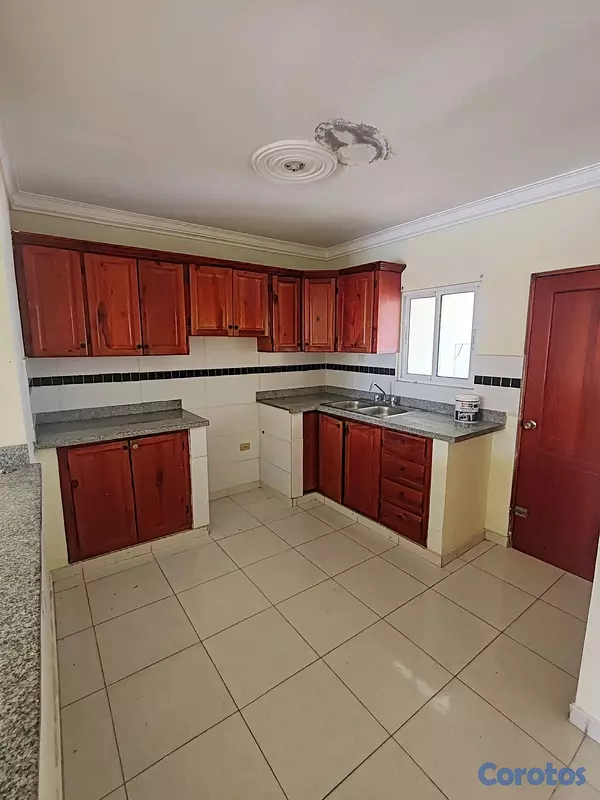 apartamentos - Vendo 4to piso Alma rosa II 5