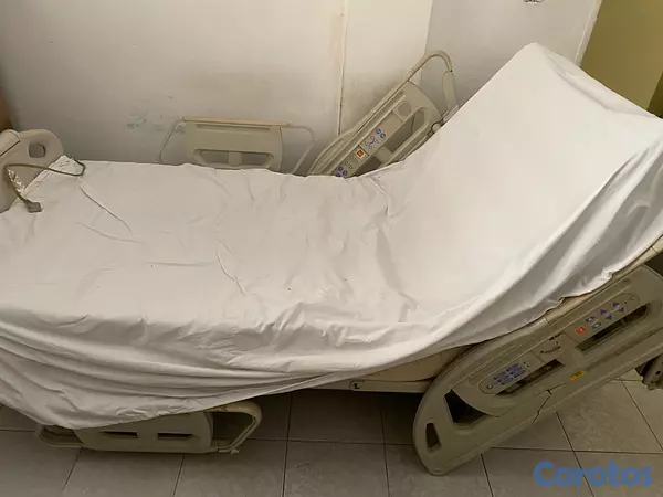 Salud y Equipamiento Médico - Cama de hospital HILL-ROM  Advanta 1600/ 2