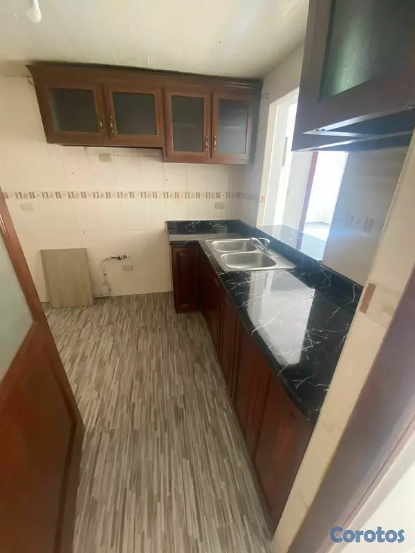 apartamentos - APARTAMENTO EN VENTA – AVENIDA INDEPENDENCIA 10