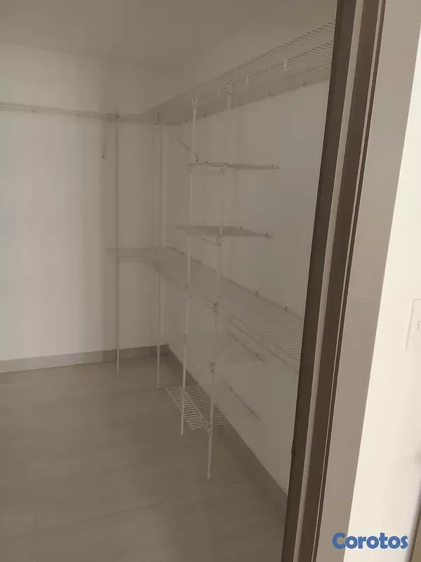 apartamentos - Venta de Apartamento – Piso 10 en Torre Moderna Exclusiva del Año!!!
 7