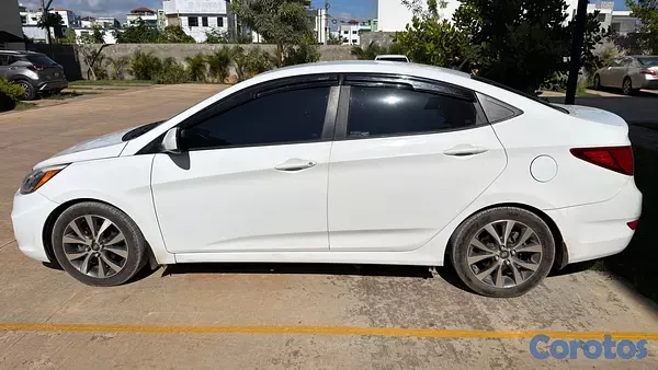 carros - Hyundai accent 2017 7