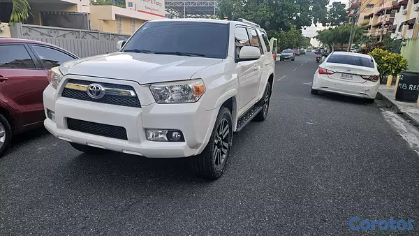 jeepetas y camionetas - Toyota 4runner 2013  3