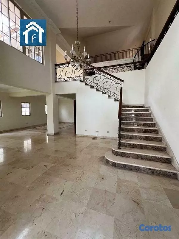 penthouses - Petnhouse Clasico Frente al parque Corazones Unidos 2