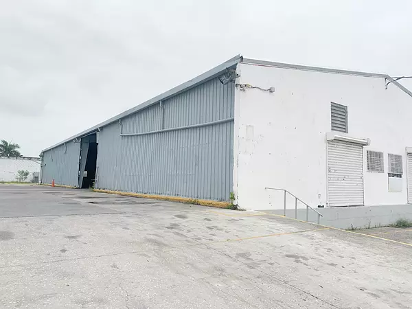 oficinas y locales comerciales - nave en alquiler  4