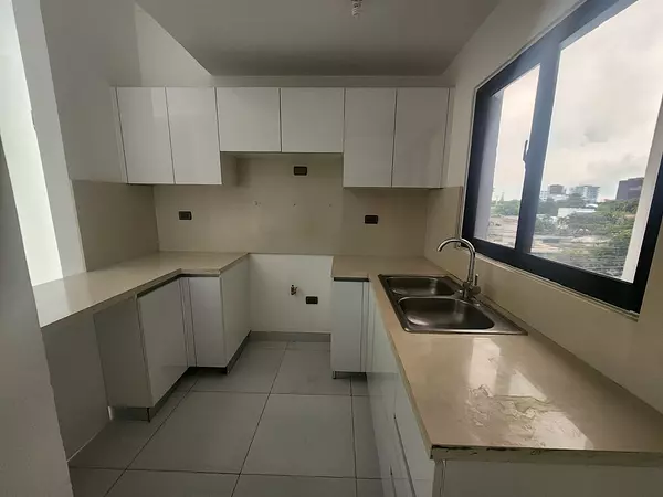 apartamentos - VENTA Apto en El Millón US$245,000

 137 mts netos de apto
3 Hab
 2.5 bño 2