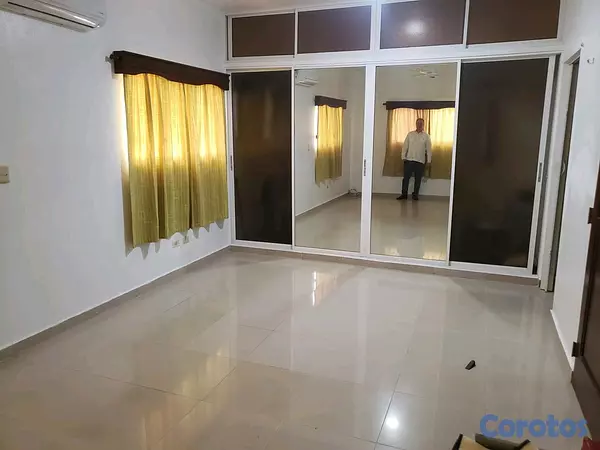 casas - Casa en Venta Aut. San Isidro, Residencial Arpe III 4