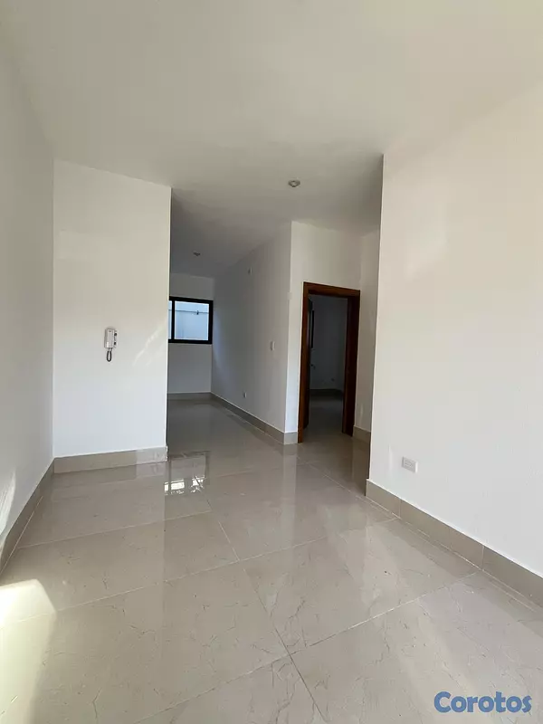 apartamentos - Apartamento 1er Nivel en Proyecto Cerrado, Dorado  6