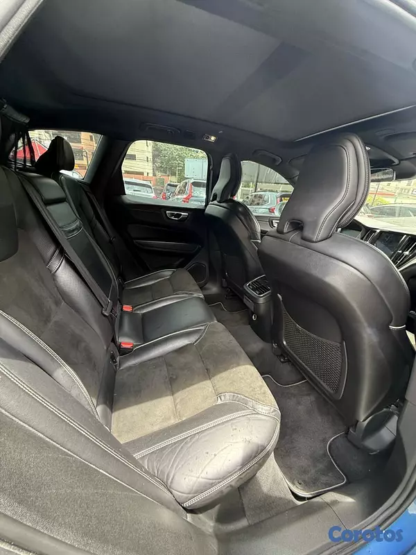 jeepetas y camionetas - Volvo XC60 R Design 2019 9