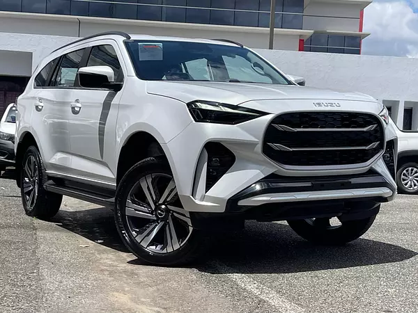 jeepetas y camionetas - Isuzu Mux 2026 4