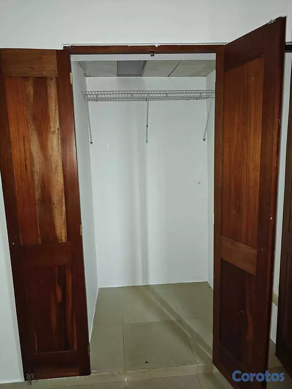 apartamentos - Vendo está impresionante casa en san Gerónimo. 3