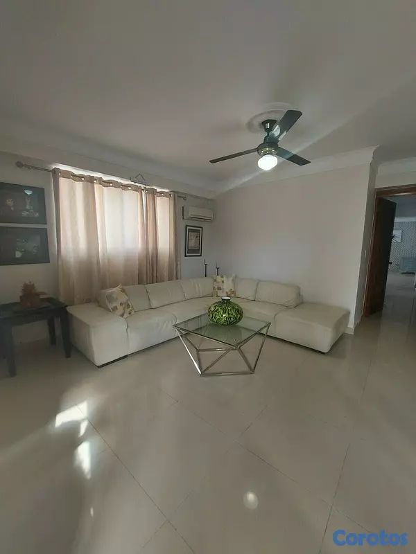 apartamentos - PH DE 480 METROS  SIN AMUEBLAR ALQUILO  RENACIMIENTO.. 3ER NIVEL 
5 HABITACIONES 1