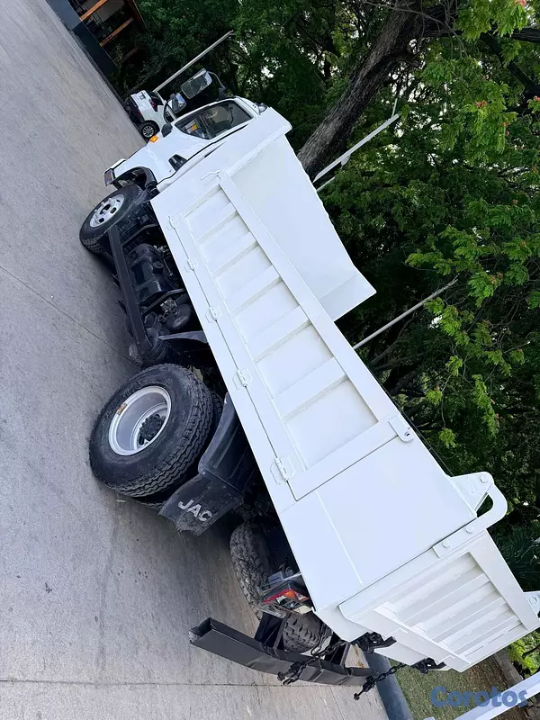 camiones y vehiculos pesados - volteo jac 4.8 metros 2025 2