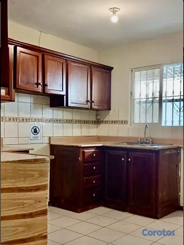 casas - se alquila casa comercial  2
