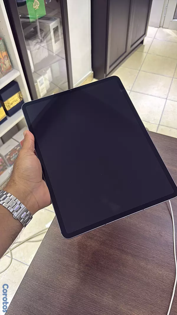 celulares y tabletas - iPad Pro 12,9 inch 6ta Generación M2 128GB RD$ 35,995 NEG 2