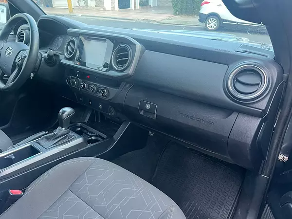 jeepetas y camionetas - toyota tacoma  2