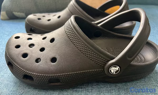 ropa y zapatos - Crocs originales 2