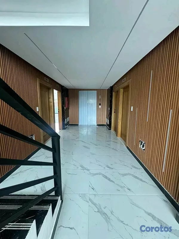 apartamentos - SE VENDE HERMOSO Y ESPACIOSO PRIMER NIVEL EN AVE. HISPANOAMERICANA, SANTIAGO 10