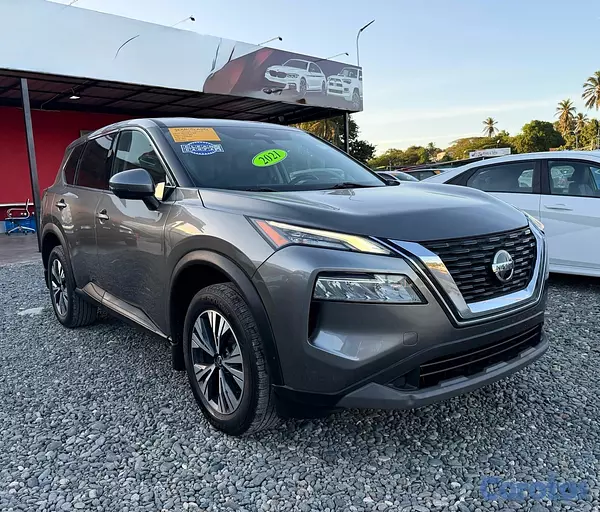 jeepetas y camionetas - Nissan Rogue SV 2021 
 2