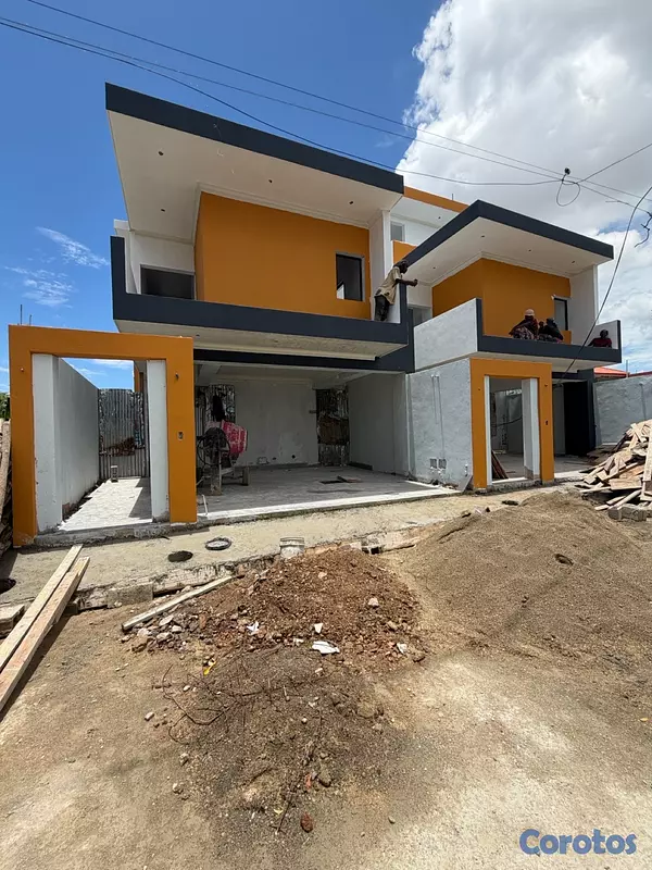casas - venta de casa en la autopista de san isidro brisa oriental Santo Domingo este  4