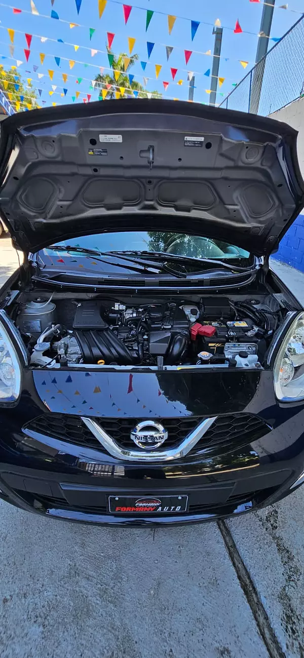 carros - NISSAN MARCH 9