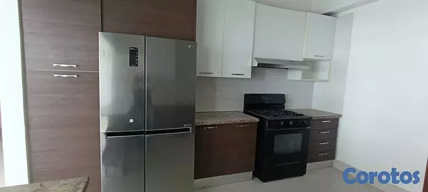 apartamentos - Bella Vista, 200mts, 3hab en piso alto con balcón 4