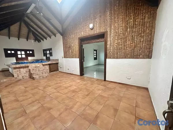 casas - Alquiler de Casa en Los Prados 3