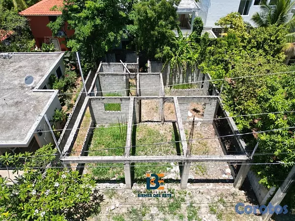 casas - Se venta CASA EN CONSTRUCCION con calle asfaltada  2