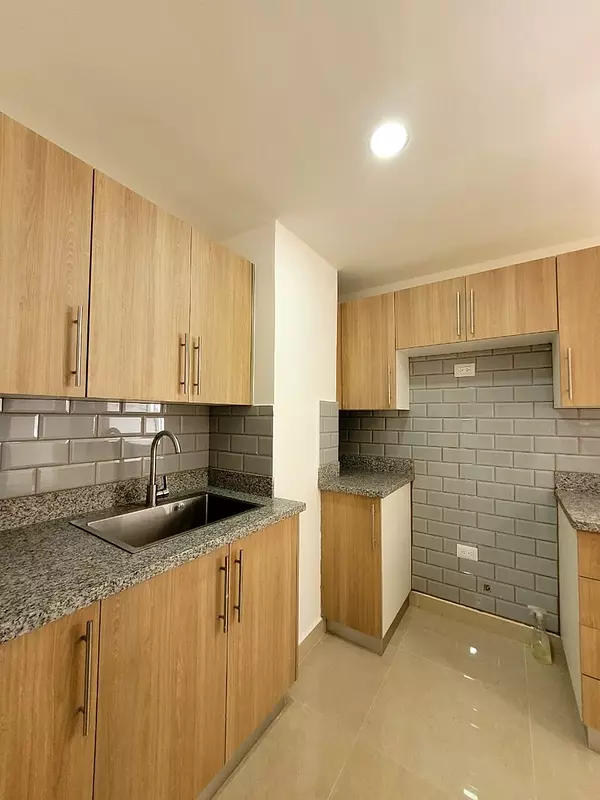 apartamentos - Apartamentos en venta, listos para entrega, con parqueos techados (E.O) 8