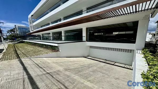 oficinas y locales comerciales - LOCAL COMERCIAL DE RENTA EN LOS JARDINES SANTIAGO 5