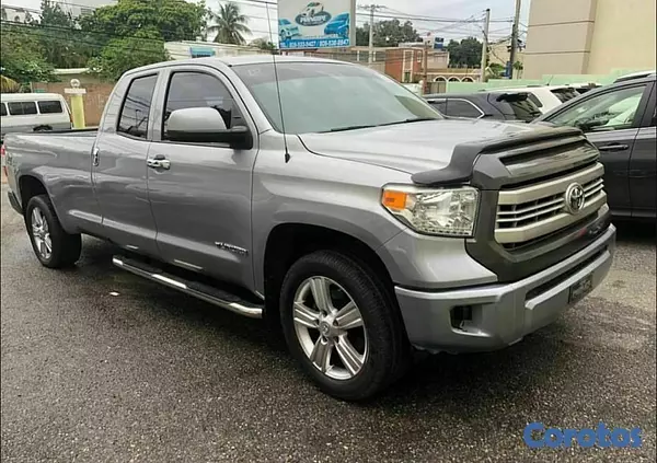 jeepetas y camionetas - Toyota Tundra 2015 2