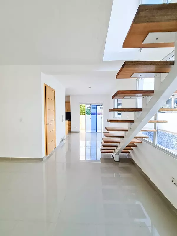 casas - Casas de 2 niveles en proyecto cerrado con piscina y Gymnasio, Aut. San Isidro 3