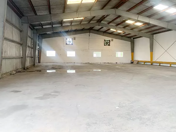 oficinas y locales comerciales - nave en alquiler  5